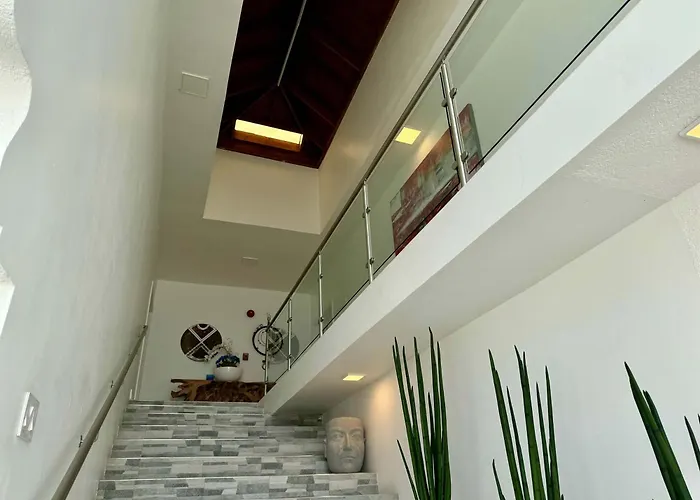 Hospitality Expert Bts 10br Pool Chef Villa *