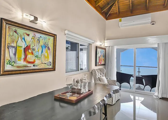 Hospitality Expert Bts 10br Pool Chef * Montego Bay